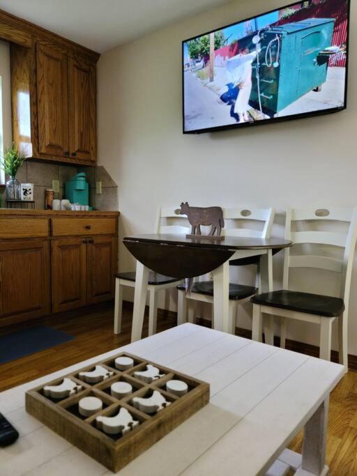 Milk Hand House.. Peaceful 1 Bedroom Cabin Hammond Esterno foto